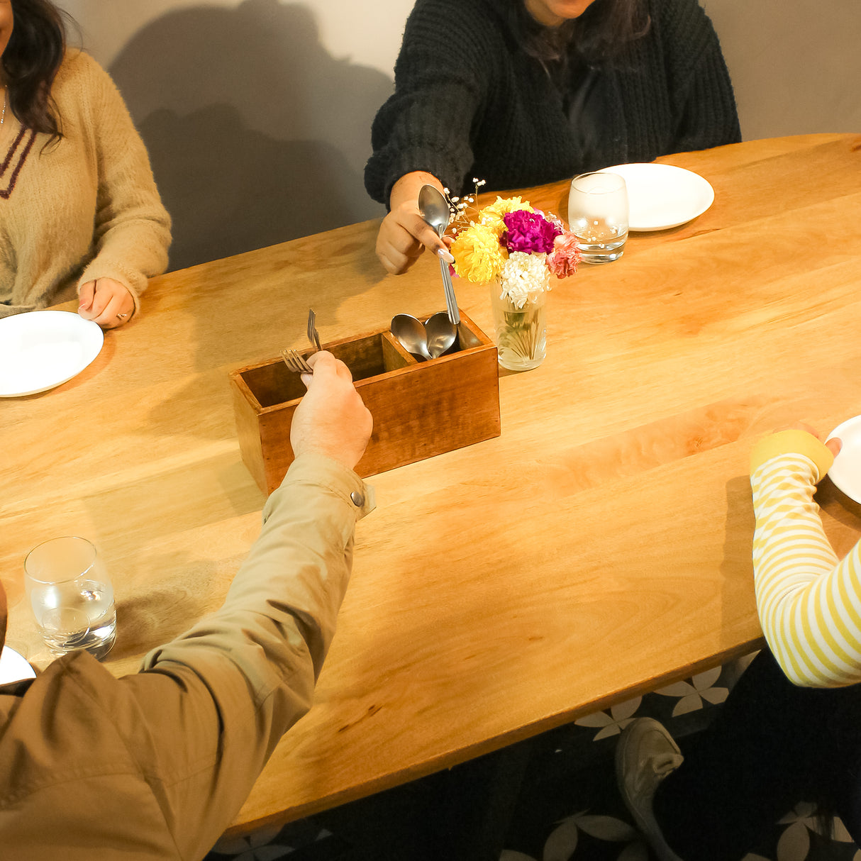 Wooden Cutlery Holder – 3 Compartment Utensil Organizer – Handmade for Spoons & Forks.