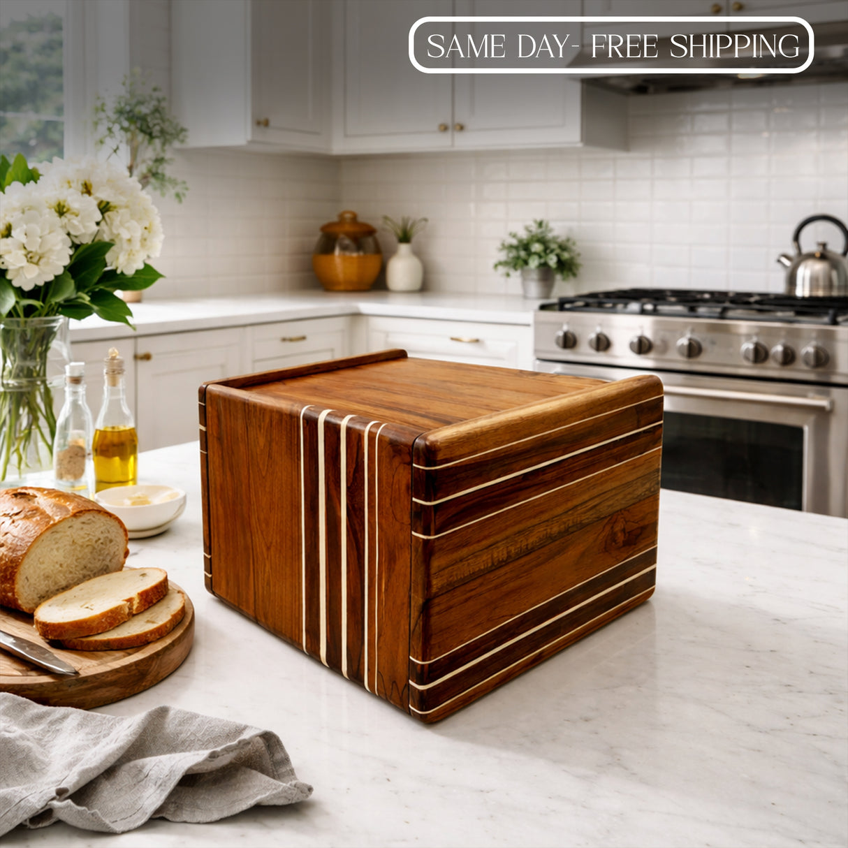 Wooden Bread Storage Box with Lid – Handcrafted Countertop Organizer for Kitchen