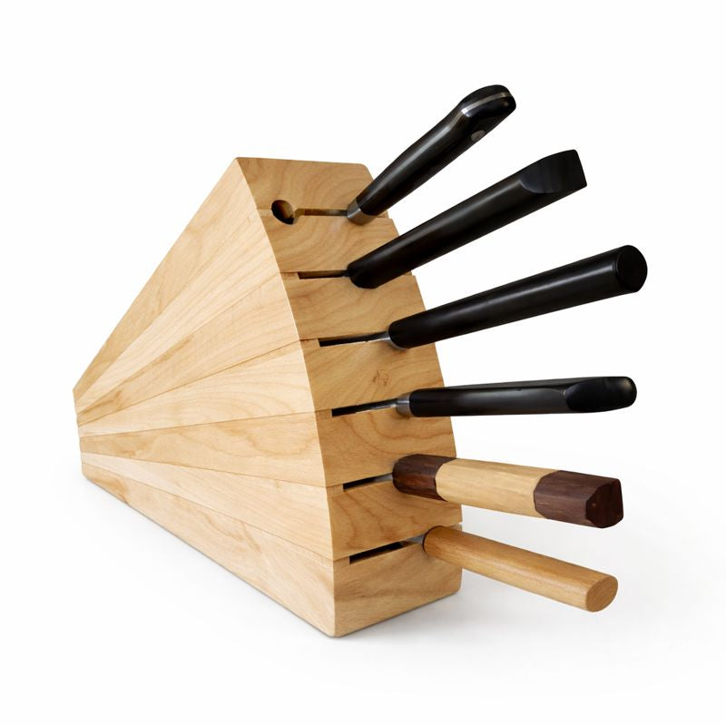 Handcrafted Wooden Knife Block – Magnetized Fan Line Design, 7-Knife Capacity